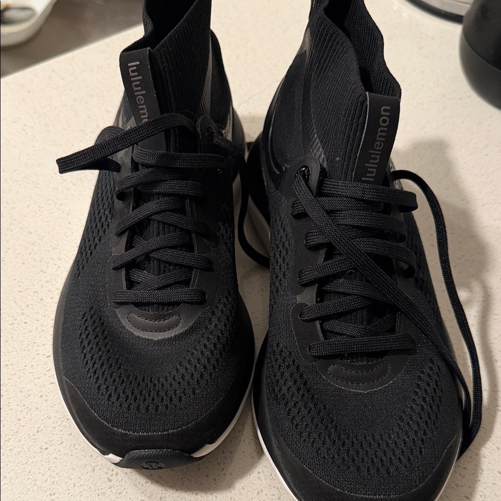 lululemon athletica Black Women's Knit High-Top Sneakers